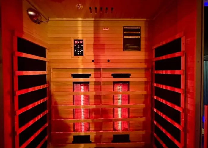 Wellness Solas And Crescendo Holiday home Phoenix