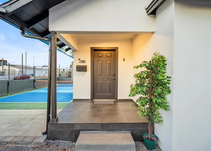 Wellness Solas And Crescendo Holiday home Phoenix