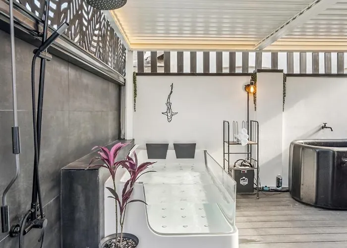 Wellness Solas And Crescendo Holiday home *