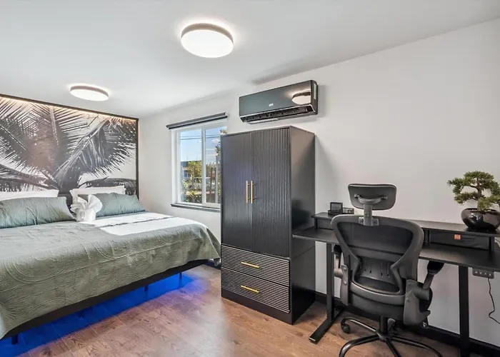 Wellness Solas And Crescendo Holiday home Phoenix